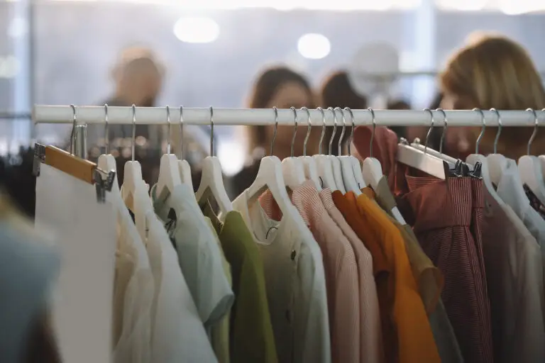 22 Best New York Wholesale Clothing Vendors (2023)