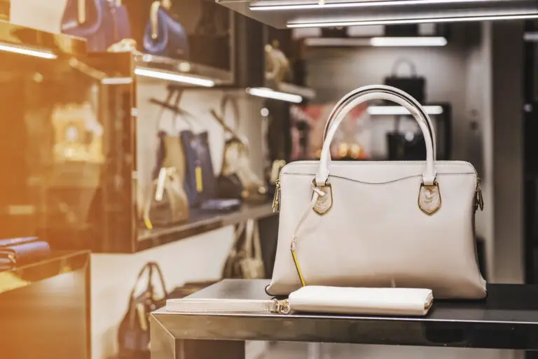 7 Steps to Start a Handbag Business (1st ,000 in Sales)